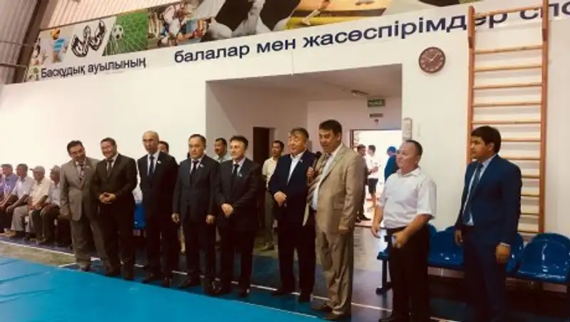 Вопросы развития потенциала молодежи обсуждают мажилисмены в регионах