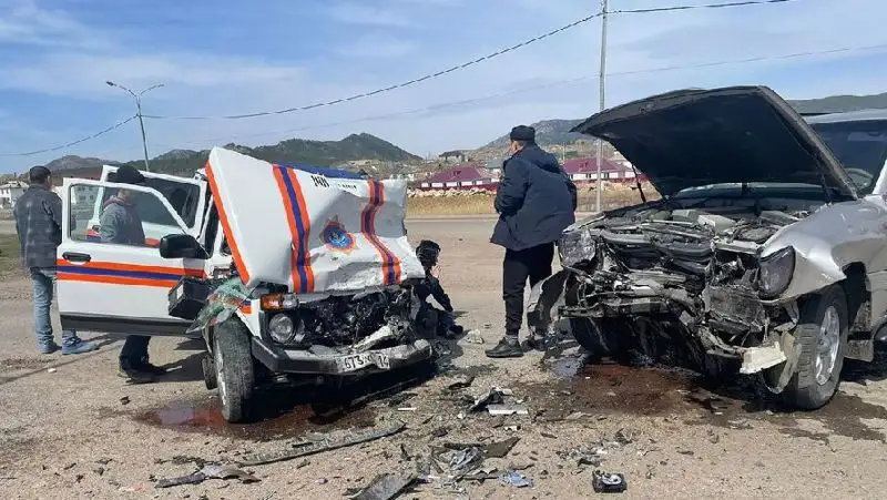 Служебное авто ДЧС Павлодарской области попало в аварию, есть пострадавшие