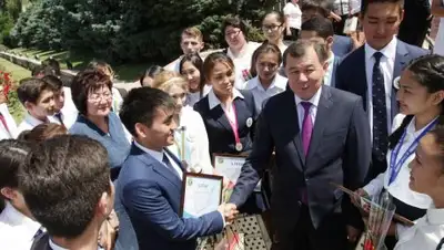 Zakon.kz, фото - Новости Zakon.kz от 14.06.2016 00:04