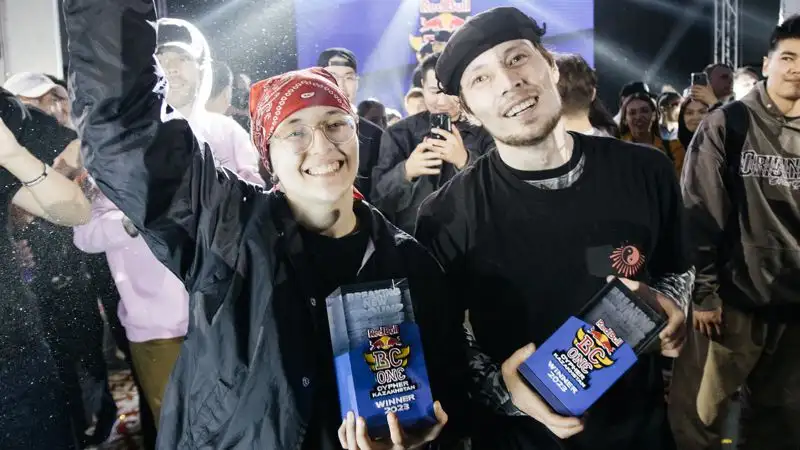 B-Boy Create и B-Girl Sayora отправятся на Мировой финал в Париж