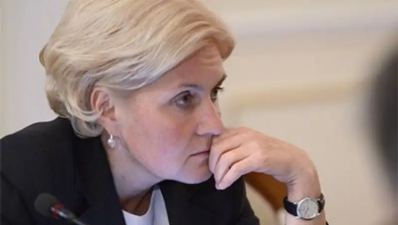 Голодец: четырехдневная рабочая неделя - пока мечта для России