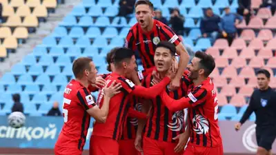 футбол еврокубок матч, фото - Новости Zakon.kz от 29.11.2021 14:57