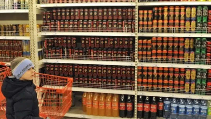 Московские депутаты проголосовали за запрет алкогольных «энергетиков»