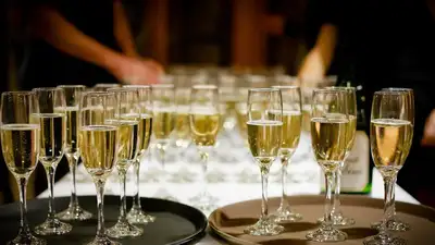 Составлен рейтинг самых пьющих стран мира, фото - Новости Zakon.kz от 01.01.2023 02:58