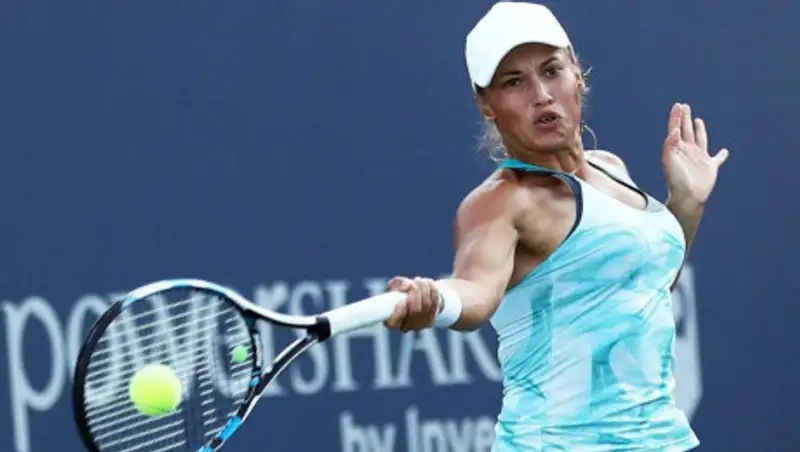 Юлия Путинцева пробилась в 1/8 финала теннисного турнира в Испании