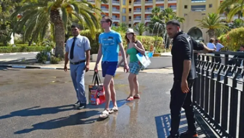 Власти Туниса решили привлечь туристов отменой налога на въезд