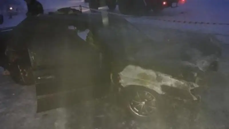 Мужчина заживо сгорел в автомобиле в ВКО