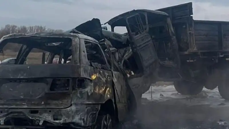 Смертельная авария с пожаром произошла на трассе Актобе – Богословка
