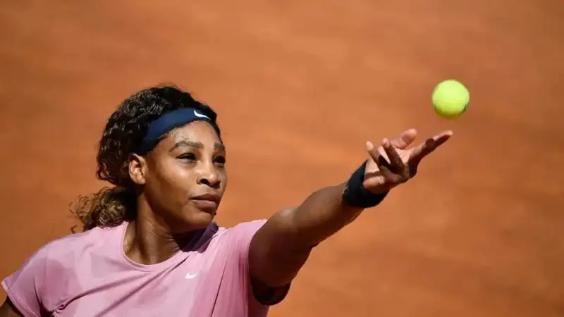 Серена Уильямс представила видео тренировки во время беременности