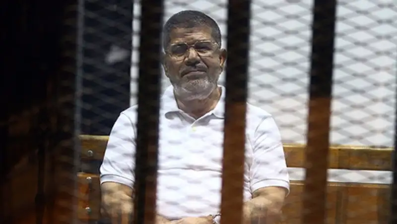 Экс-президент Египта приговорен к смерти по делу о побеге заключенных