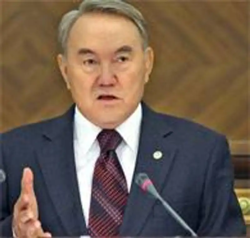 Нурсултан Назарбаев пообещал разобраться с терактом в Таразе, фото - Новости Zakon.kz от 15.11.2011 01:25