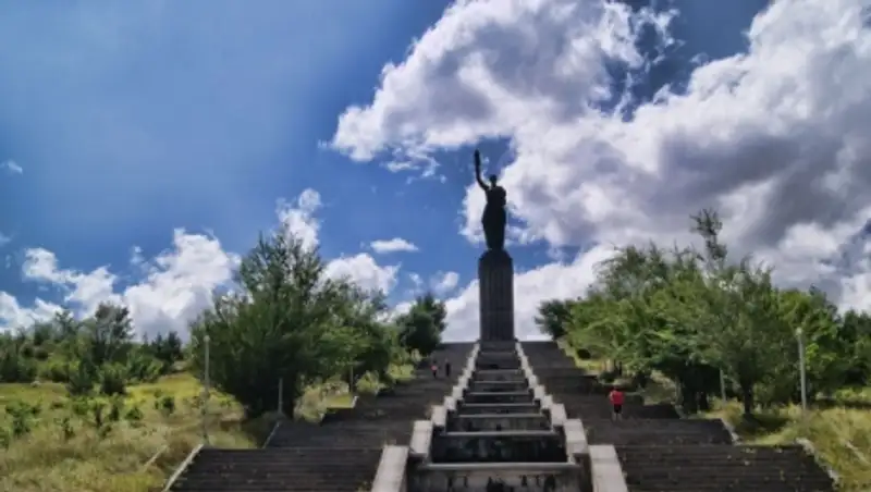 Солдата из России зарезали в армянском Гюмри 