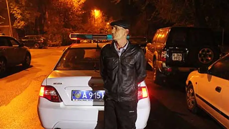 Мошенники требовали у женщины 100 тыс $ за освобождение «задержанного» сына, Алматы (фото)