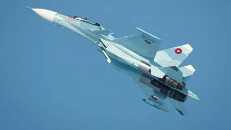 Азербайджан заявил об уничтожении самолета ВВС Армении