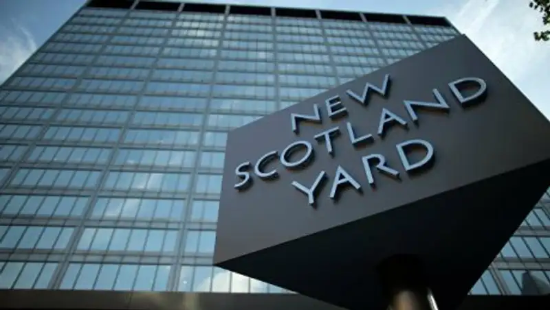 Скотланд-Ярд сообщил об аресте восьми подозреваемых в подготовке терактов