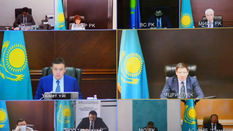 Мамин провел заседание Комиссии при Президенте РК по вопросам внедрения цифровизации