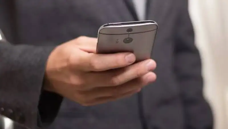 Почему чужим людям нельзя звонить с вашего телефона