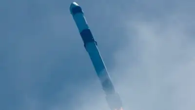 13 военных спутников вывела в космос SpaceX 