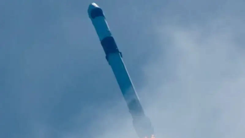 13 военных спутников вывела в космос SpaceX