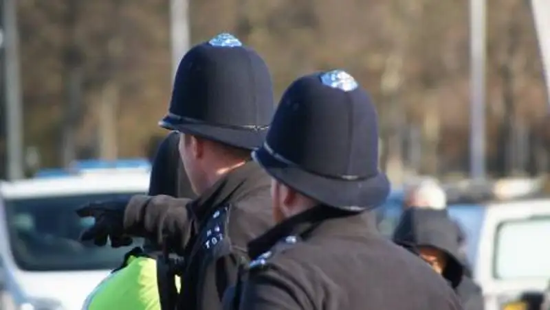 В полицейского плюнули, он заболел коронавирусом