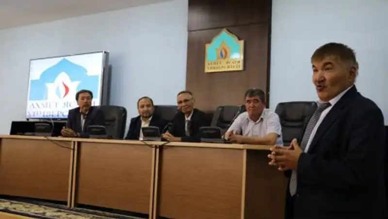 "Рухани жаңғыру: жастар журналистикасының әлеуметтік желідегі және веб-сайттардағы брендингі" тақырыбында семинар-тренинг өтті