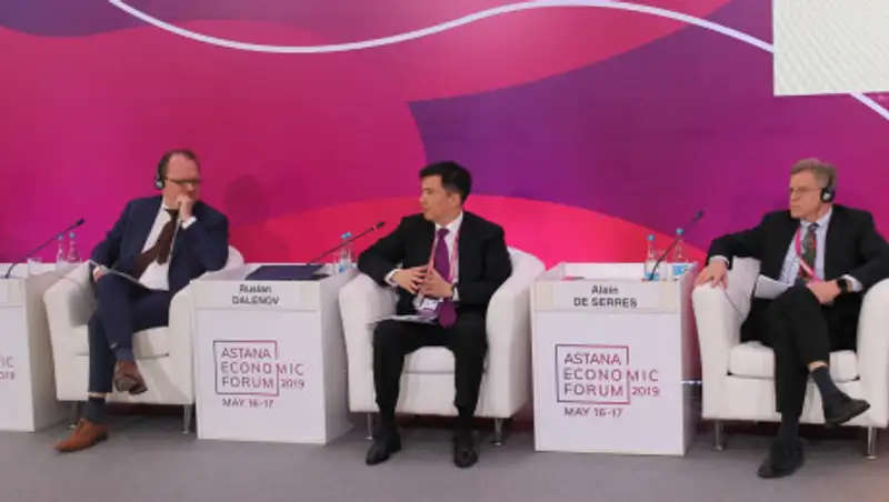 АЭФ-2019: Казахстан и ОЭСР наращивают сотрудничество