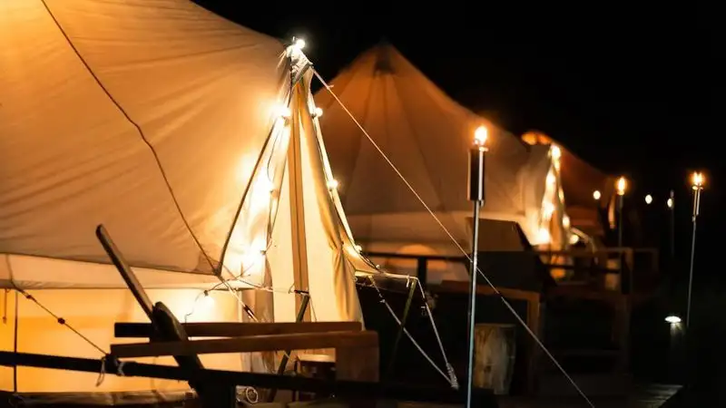 В Мексике подожгли палатки, в которых жили мигранты