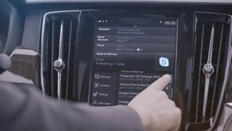 Автомобили Volvo научились звонить по «Скайпу»