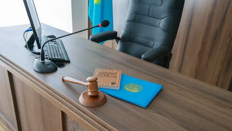 Бухгалтера онкодиспансера Алматы осудили на 7 лет за хищение 53 млн тенге