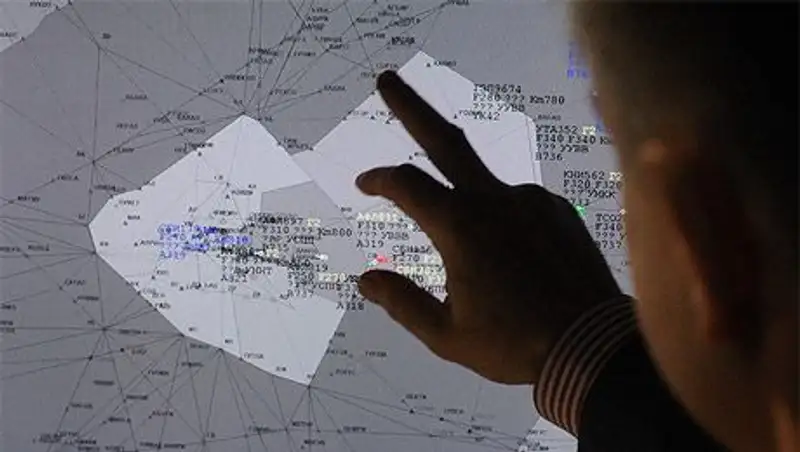 Следствие попросило поместить под домашний арест двух диспетчеров Внуково