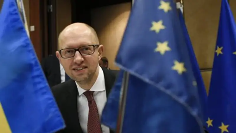 Яценюк заявил, что своей отставкой изменил политическую культуру на Украине