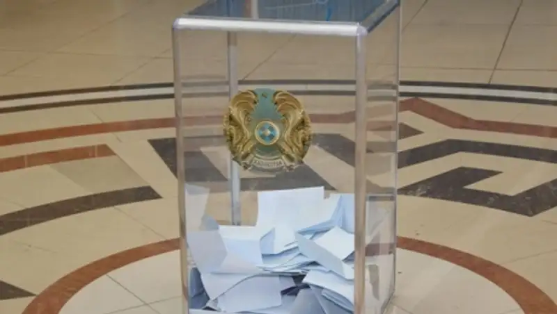 Известные личности Казахстана проголосовали на президентских выборах