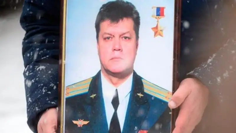 В России возбуждено уголовное дело по факту убийства пилота Олега Пешкова в Сирии