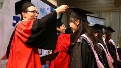 В Китае ослабили меры по КВИ в университетах, фото - Новости Zakon.kz от 30.12.2022 15:46