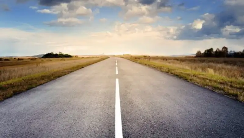 Назарбаев: Дороги нужно доводить до самого дома