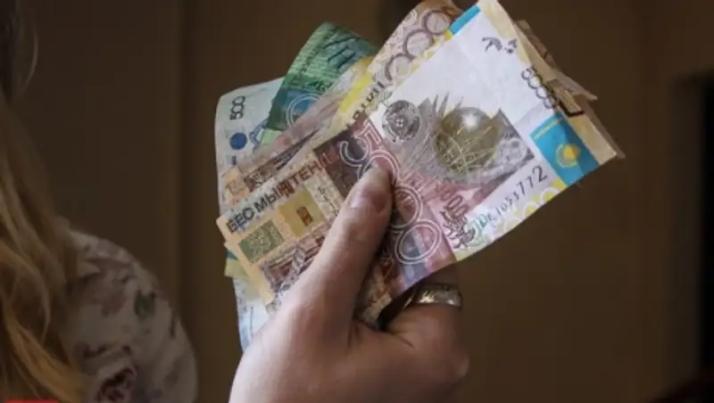 Две лжецелительницы обманули жительницу Атырау на 2,3 млн тенге