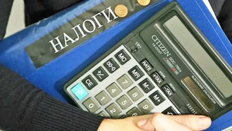 Доля налоговой отчетности, представленной в электронном формате в 2016 году выросла до 95%