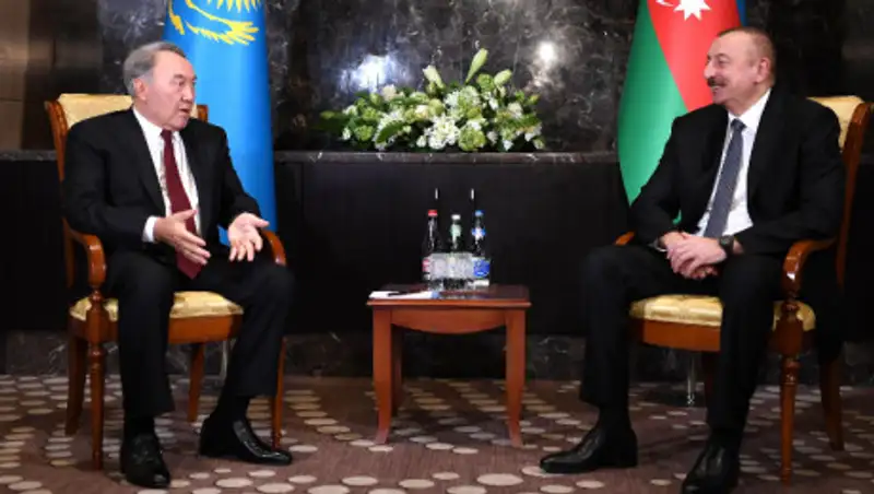 Елбасы встретился с президентом Азербайджана