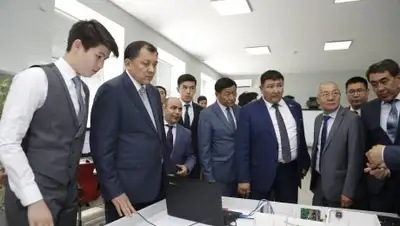 Пресс-служба акима Атырауской области, фото - Новости Zakon.kz от 15.06.2018 10:31