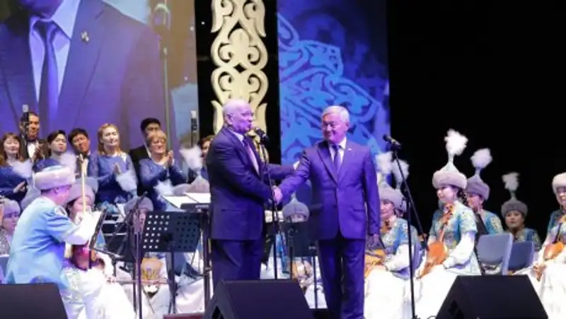 Бердыбек Сапарбаев пригласил оренбургских казахов посетить ЭКСПО-2017