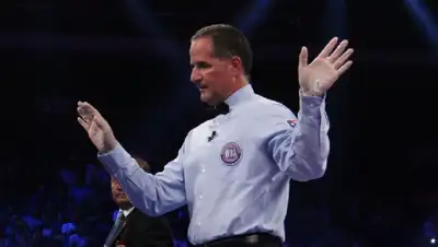 Бокс Рефери Головкин и Мурата, фото - Новости Zakon.kz от 09.04.2022 11:07