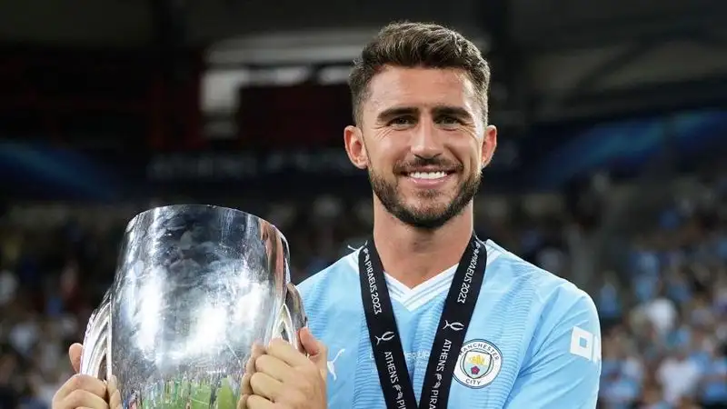 "Аль-Наср" покупает испанского защитника Лапорта у "Манчестер Сити"