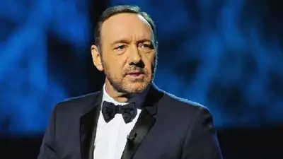 Кевина Спейси экстренно госпитализировали во время экскурсии в Самарканде , фото - Новости Zakon.kz от 06.10.2023 01:11