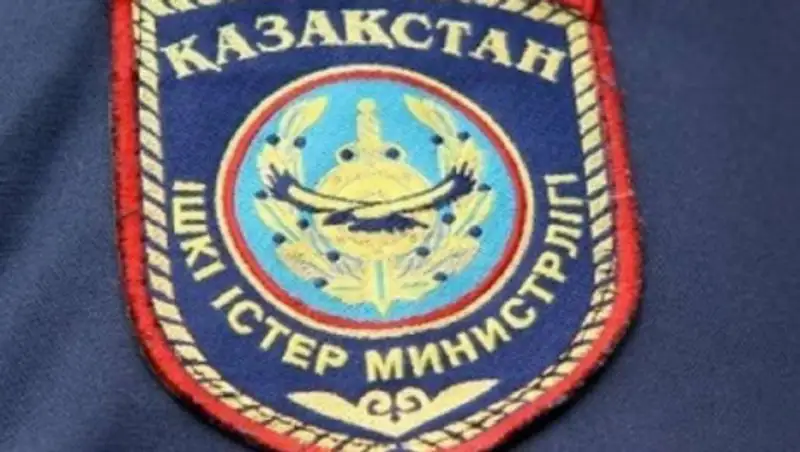Глава полиции Туркестана лично наказал подчиненного-нарушителя