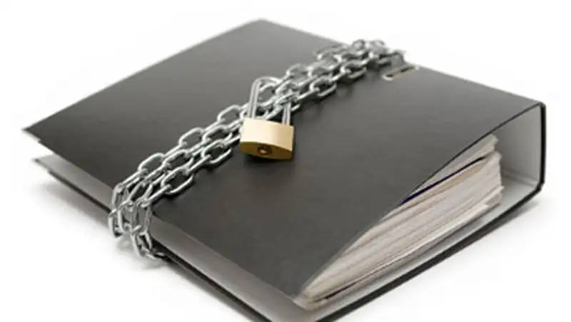 Кто и как крадёт персональные данные людей в Казахстане?