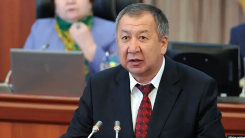 Премьер-министр Кыргызстана заплатит штраф за то, что не носил маску