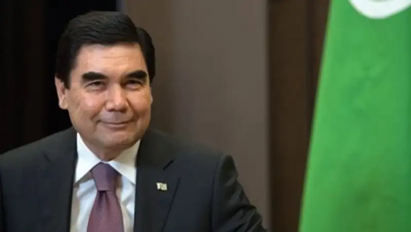 В Актау прибыл президент Туркменистана