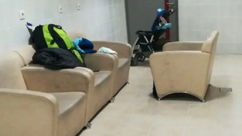 Состояние комнаты матери и ребенка в аэропорту Актау вызвало скандал