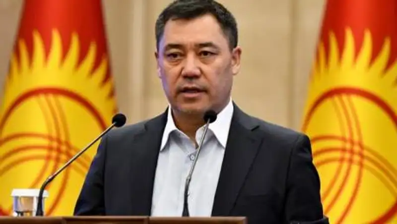 "Ханституция": в Кыргызстане начался референдум по поправкам в конституцию