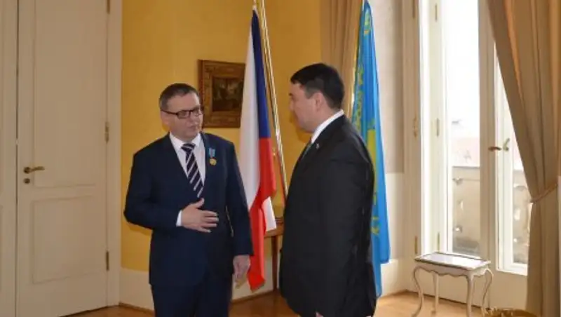 Министр иностранных дел Чехии награжден медалью в честь 25-летия Независимости РК